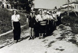 Pioneers-yksikkö All-Union Young Pioneer Camp Artekissa, Gurzufissa, Krimillä, Neuvostoliitossa, 1930-luku tekijältä Unbekannt