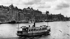 Lautta matkalla Djurgardenin saarelle, Tukholma, Ruotsi, v1923 tekijältä Unbekannt