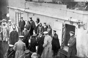 Admiral Jellicoes jäähyväiset Lord Kitchenerille, ensimmäinen maailmansota, 1914-1916, c1920 tekijältä Unbekannt