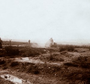 Etenee panssarivaunuilla, c1914-c1918 tekijältä Unbekannt