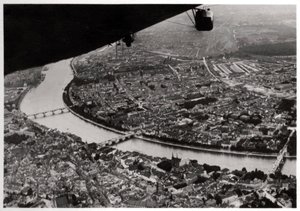 Ilmakuva Baselista, Sveitsistä, Zeppelinistä, 1928 1933 tekijältä Unbekannt