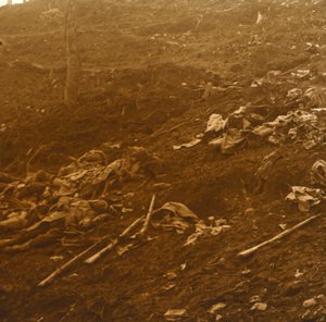 Hyökkäyksen jälkeen Les Éparges, Pohjois-Ranska, 1915. tekijältä Unbekannt