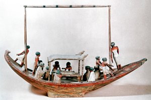 Muinainen egyptiläinen malli veneestä, joka kuljettaa muumiota haudalleen tekijältä Unbekannt