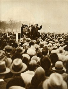 Hallituksen vastainen mielenosoitus, Hyde Park, Lontoo, 6. helmikuuta 1933, 1935.i tekijältä Unbekannt