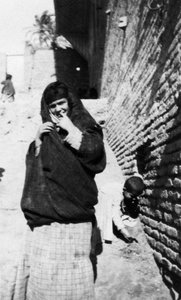 Arabinainen, Irak, 1917-1919 tekijältä Unbekannt