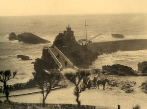 Biarritz - Neitsyen kallio, vuodelta 1930. tekijältä Unbekannt