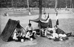 Boys camping, Berliini, Saksa, 1922 tekijältä Unbekannt
