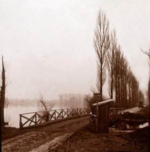 Silta Ailette-joella, Pohjois-Ranskassa, 1918 tekijältä Unbekannt