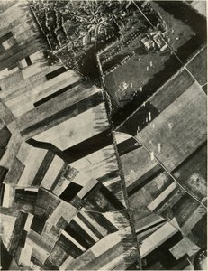 British Bombs on an Enemy Convoy, 1939-1940, 1941. tekijältä Unbekannt