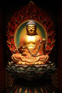Buddha Tooth Relic -temppeli Chinatownissa. Buddha-patsas, 20160818, Singapore, Singapore tekijältä Unbekannt
