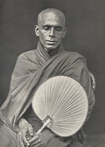 Burman lahkon buddhalainen munkki palmunlehdillä, 1926 tekijältä Unbekannt