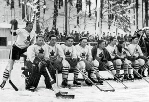 Kanadan jääkiekkojoukkue, talviolympialaiset, Garmisch-Partenkirchen, Saksa, 1936 tekijältä Unbekannt