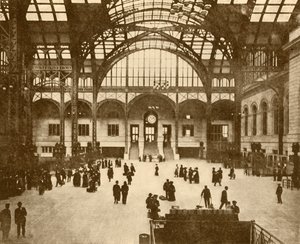 Central Hall, Pennsylvania Station, New York Pennsylvania Railroad Company, 1930. tekijältä Unbekannt