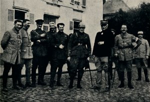 Churchill vierailee Sommen taistelukentällä, 1915, 1945. tekijältä Unbekannt