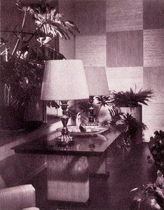 Suuren olohuoneen kulma, Paul T. Franklin suunnittelema, 1949. tekijältä Unbekannt