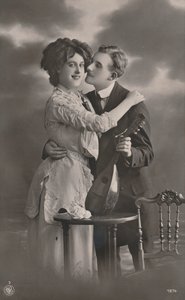 Pari Mandoliinin kanssa, c1910 tekijältä Unbekannt