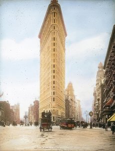 Flatiron Building (täydellinen rakennus). Yksi New Yorkin vanhimmista pilvenpiirtäjistä. Noin 1905 tekijältä Unbekannt