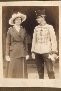Itävallan keisari Kaarle I 1887-1922 keisarinna Zitan kanssa. tekijältä Unbekannt