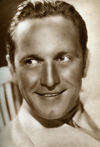 Fredric March, yhdysvaltalainen näyttelijä, 1933 tekijältä Unbekannt