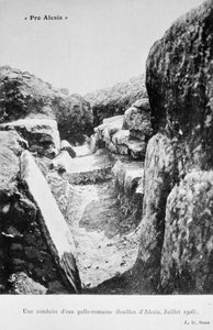 Gallo-roomalainen vesiputki, Alesian kaivaukset, heinäkuu 1906 tekijältä Unbekannt