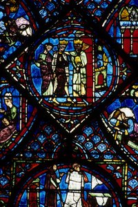 Goottilainen arkkitehtuuri. Histoire de Charlemagne (yksityiskohta): Kaarle Suuri (742-814), jonka vastaanotti Bysantin keisari Konstantinus I. Pohjoisen ambulatorion lasimaalaus, absidiaalinen. Cathedrale de Chartres. tekijältä Unbekannt