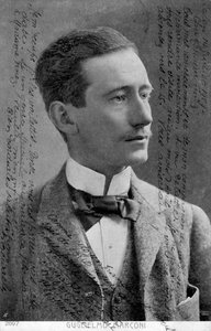 Guglielmo Marconi, italialainen fyysikko ja keksijä, c1909 tekijältä Unbekannt