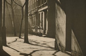 Wardrobe Courtissa, rakennettu kuninkaallisen museon paikalle, vuodelta 1935. tekijältä Unbekannt