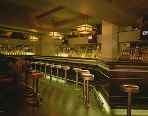 Baarin sisustus, Soho, Lontoo, n.1987 (kuva) tekijältä Unbekannt