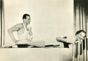Jean Fenwick, 1938. tekijältä Unbekannt