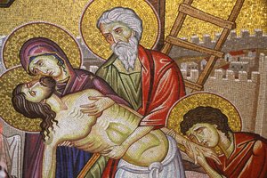Jeesus alas ristiltä, yksityiskohta mosaiikkitaiteesta, joka kuvaa Jeesuksen Kristuksen hautausta, Pyhän haudan kirkko, Jerusalem, Israel tekijältä Unbekannt