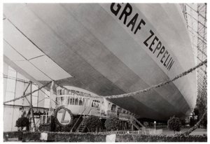 Zeppelin LZ127 Graf Zeppelinin julkaisuseremonia, Friedrichshafen, Saksa, 9. heinäkuuta 1928 1933 tekijältä Unbekannt