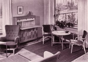 Carl-Axel Ackingin olohuonekalusteet, valmistaja A.B. Svenska Mobelfabrikerna, 1949. tekijältä Unbekannt