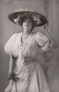 Neiti Gabrielle Ray, 1883-1973, c1930. tekijältä Unbekannt