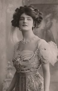Neiti Lily Elsie, 1886-1962, The Merry Widow., c1930. tekijältä Unbekannt