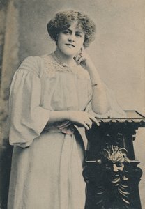 Neiti Marie Studholme, 1872-1930, c1930. tekijältä Unbekannt