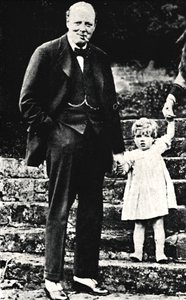 Mr. Churchill tyttärensä kanssa, 1924, 1945. tekijältä Unbekannt