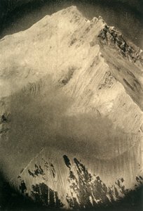 Mount Everestin koillisharjanne, c1918-c1939. tekijältä Unbekannt