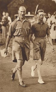 Sukeltamaan, vuodelta 1927 1937 tekijältä Unbekannt