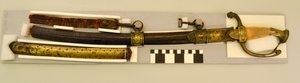 William L. Clay Hickmanille kuulunut, mahdollisesti ranskalaista alkuperää oleva upseerimiekka ja -tuppea, jota käytettiin vuoden 1812 sodassa. tekijältä Unbekannt