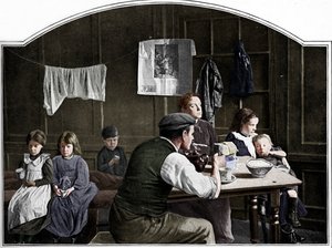 Vanha huone Slumlandissa, Lontoossa, c1900 1901 tekijältä Unbekannt