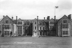 Parham House, West Sussex, 1900-1920-luku tekijältä Unbekannt