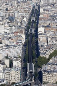 Pariisin kaupunki, Metropiltain tekijältä Unbekannt