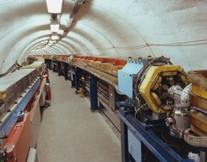 Hiukkaskiihdytintunneli, Cern, Geneve, 1900-luku tekijältä Unbekannt