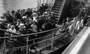 Matkustajat veneessä, Bournemouth, Dorset, 1921 tekijältä Unbekannt