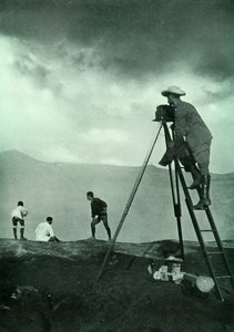 Valokuvaus Craters Lipillä, Aso-San, 1910. tekijältä Unbekannt