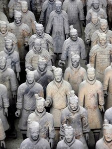 Q in shi Huang terrakottavarsi ee tekijältä Unbekannt
