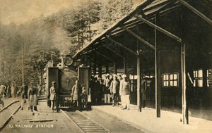 Rautatieasema, c1918-c1939. tekijältä Unbekannt