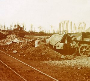 Rautatielinjat Noordschoten kylässä, Flanderissa, Belgiassa, c1914-c1918 tekijältä Unbekannt