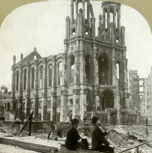 Sutter-kadulla sijaitsevan juutalaisen synagogan rauniot olivat vuosien 1865 ja 1868, 1906 suuret maanjäristykset. tekijältä Unbekannt