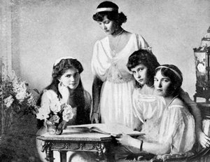 Venäjän kuninkaalliset naiset, Tsarkoen sotasairaala, 1914 tekijältä Unbekannt